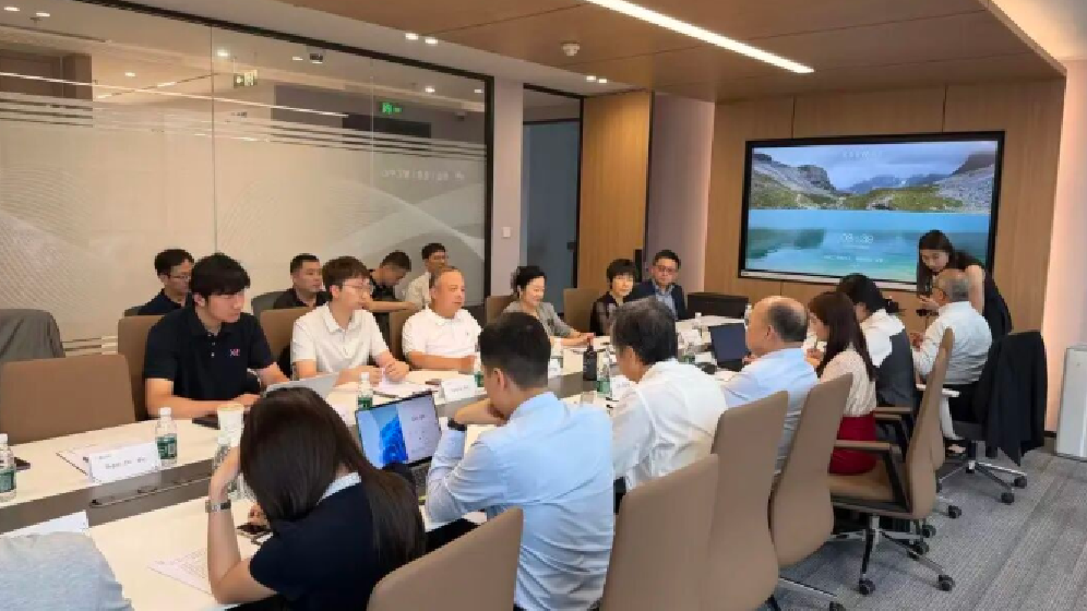 深化中越数智互通,春桥集团苏勇主席一行莅临安联通参观交流